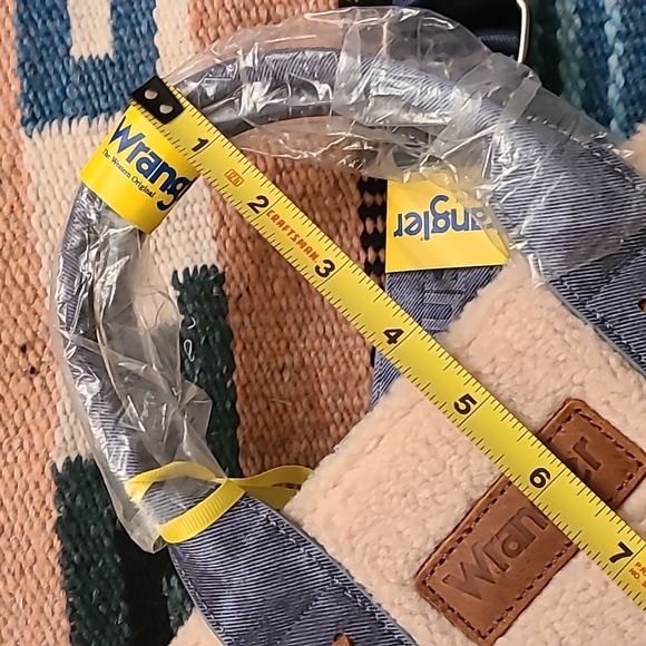 Montana West Wrangler denim sherpa tote with handles and optional strap. NWT - Picture 14 of 16